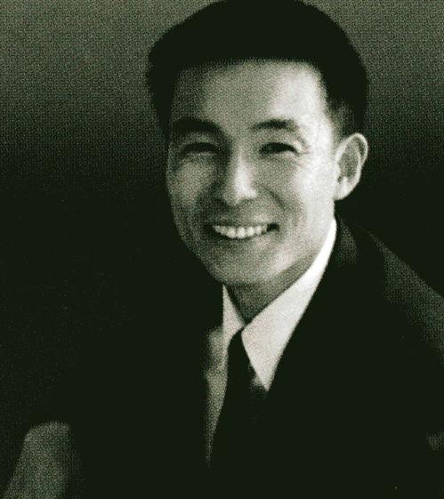 谢园爆料酒桌完整视频,一场意外引发的舆论风暴 第1张 谢园爆料酒桌完整视频,一场意外引发的舆论风暴 第1张