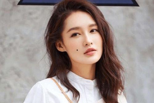 娱乐圈爆料李沁的人,从青涩少女到实力派演员的蜕变之路